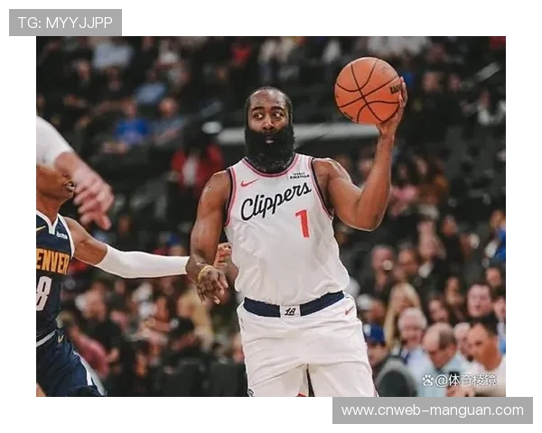 哈登复出手臂青筋凸显，快船不敌尼克斯末节崩盘